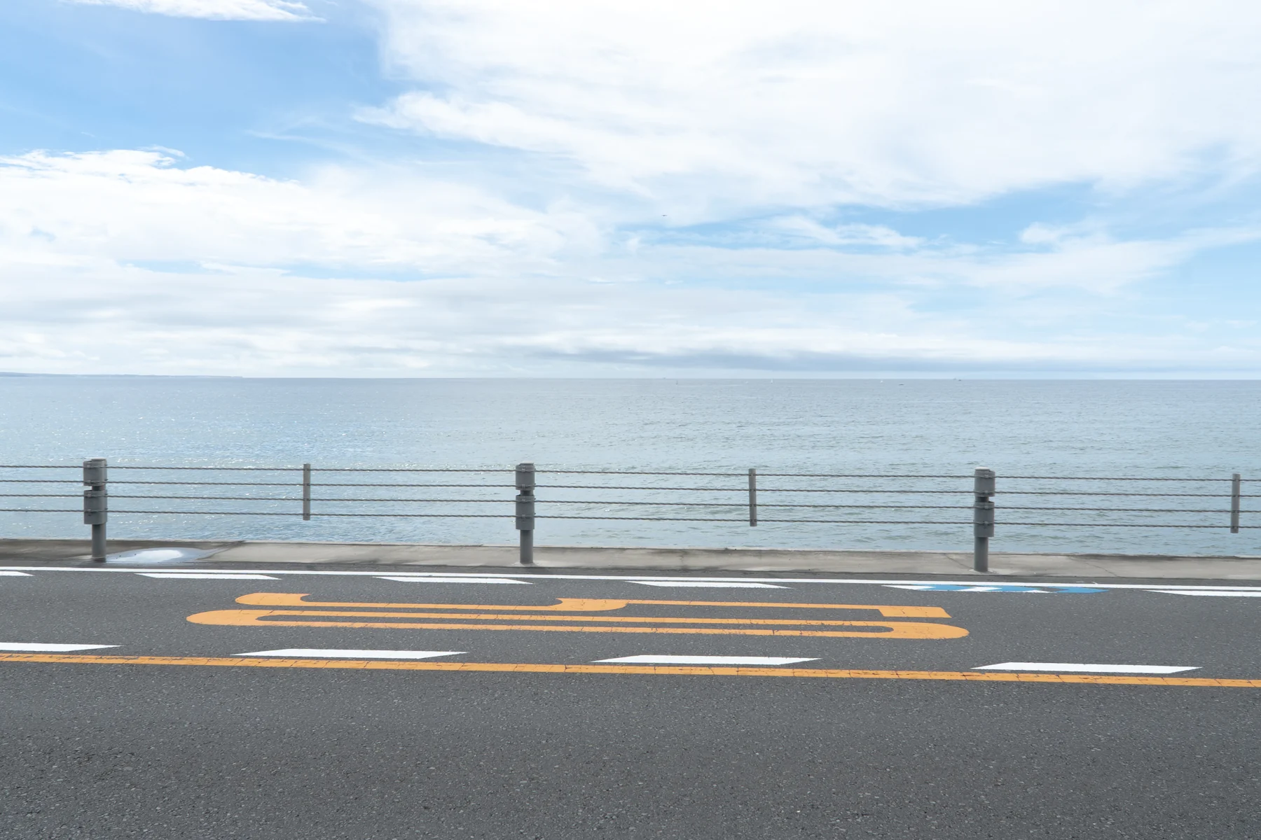 海岸と水平線